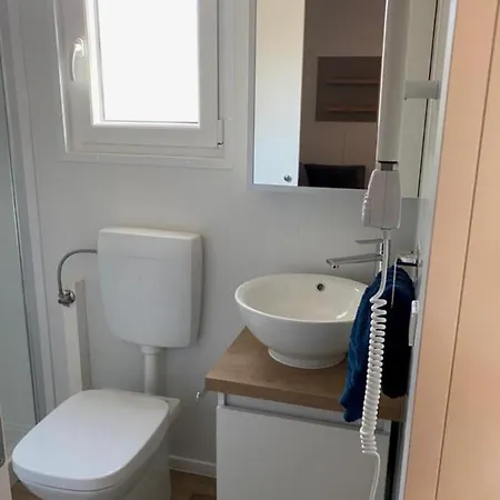 Vakantiehuis Holiday Lucic Biograd Na Moru