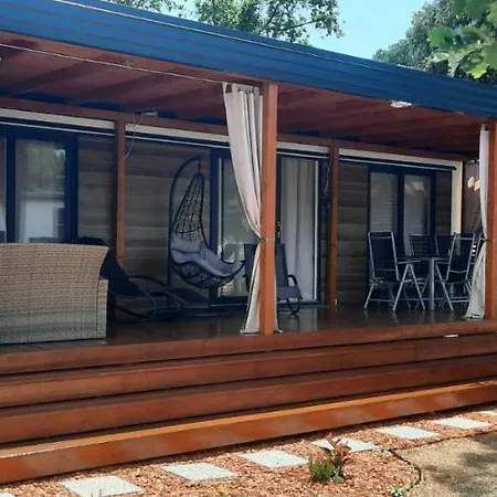 Holiday Lucic Holiday home *